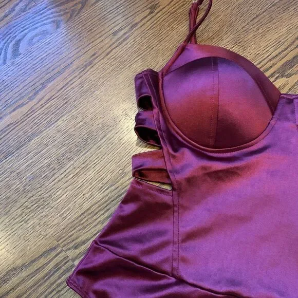 Haute Monde Structured Bodysuit Sz L Cut Out Burgundy Whimsigoth Punk Sexy EUC - Picture 2 of 11